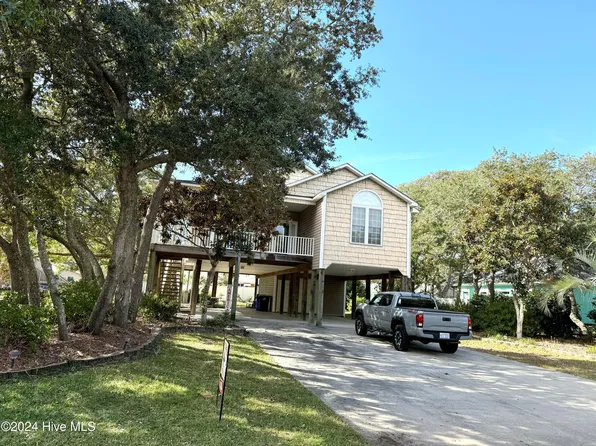 215 Sellers Street, Oak Island, NC 28465