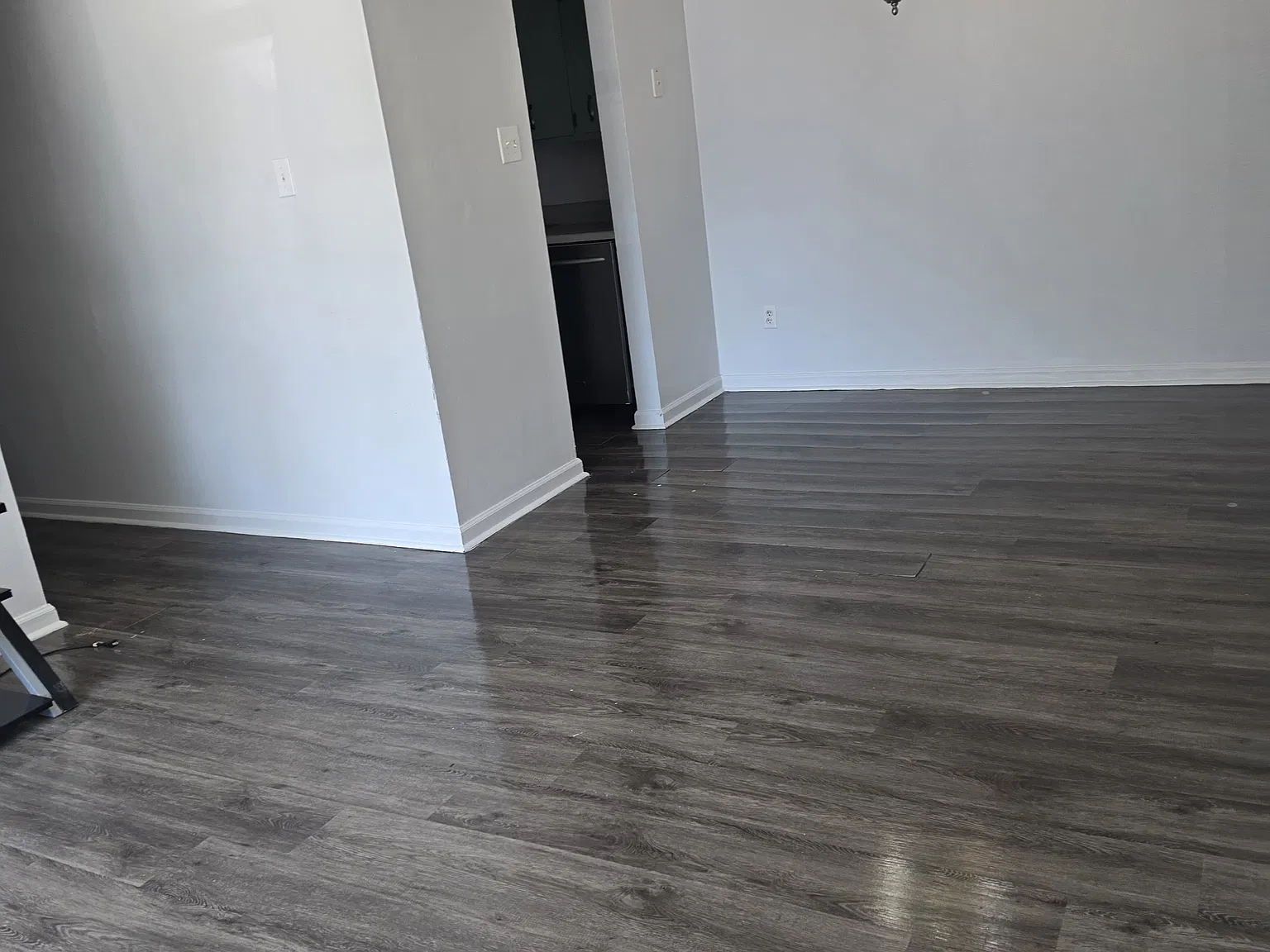615 Carter Ln — Photo 4
