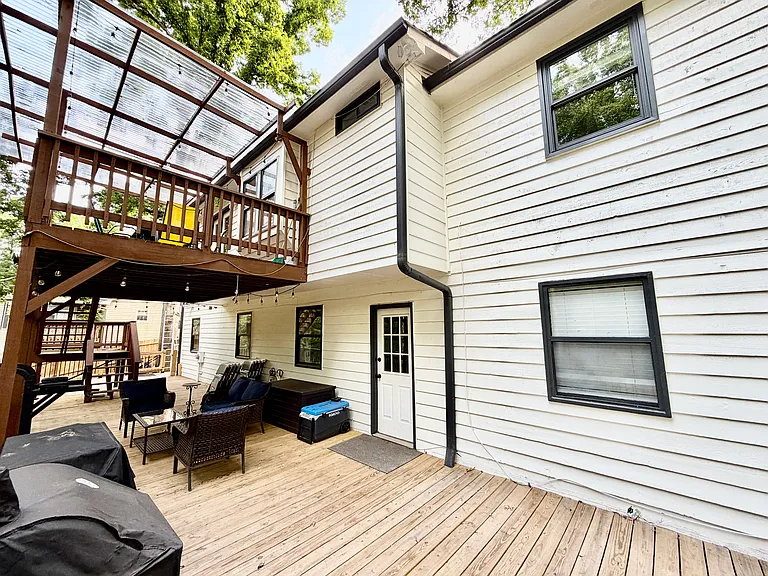 626 Sunshine Trce NW — Photo 3