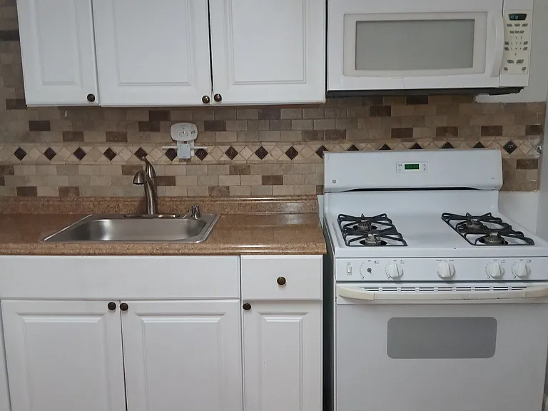 3418 Baltimore Ave #12-C — Photo 3