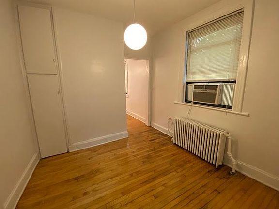 5th image of 229 Cumberland St #1