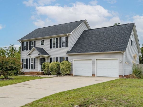 110 Dover Ct E