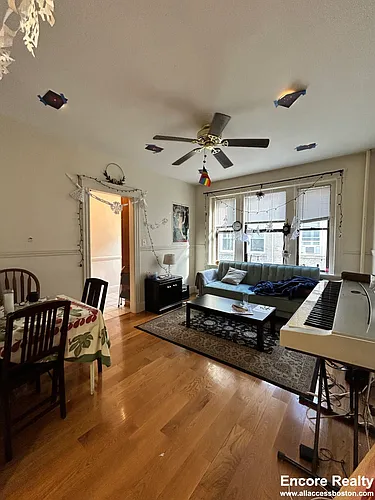 244 Kelton St #7 Photo 1