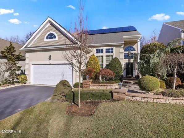 77 Wintergreen Drive, Manalapan, NJ 07726
