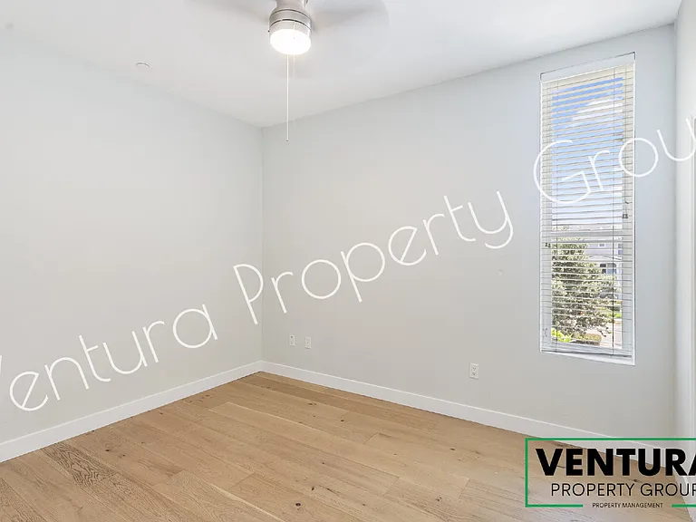 1901 S Victoria Ave #204 — Photo 18