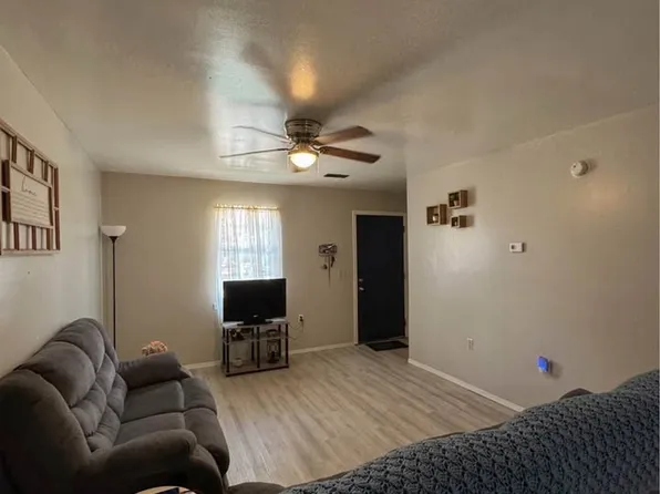 Townhouses - Exeter, MO, 112 Glenda St #5, Exeter, MO 65647