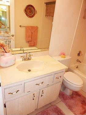 3rd image of 1051 Ocean Shore Blvd APT 805