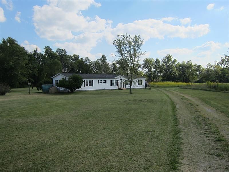 2nd image of 4192 State Route 124