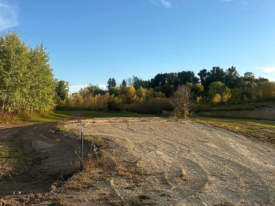 2nd image of N6015 670th St