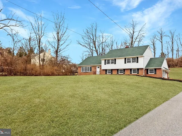 1619 Christine Ln, West Chester, PA 19380