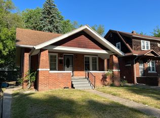 17283 Westbrook St, Detroit, MI 48219