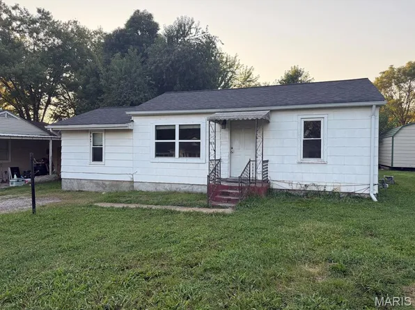 316 Lincoln Dr, Fredericktown, MO 63645