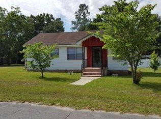 182 NE Rowena St, Madison, FL 32340