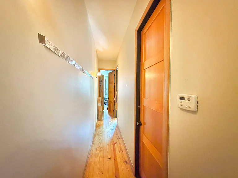 208 Starr St #2B — Photo 7