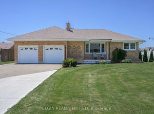 2 Lyndale Ave, Saint Thomas, ON N5R 1C4