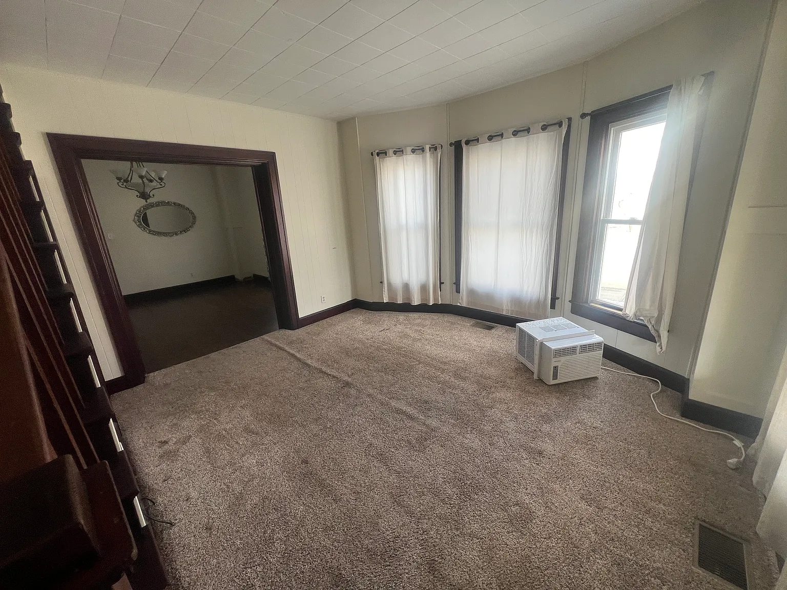 2 bed, 900 sqft, $1,100 — Photo 3