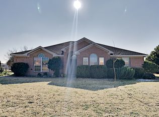 3125 Amerifax Rd, Crowley, TX 76036