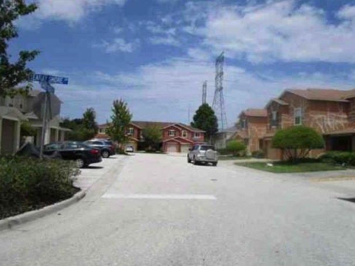 2nd image of 2524 Sandy Beach Ln
