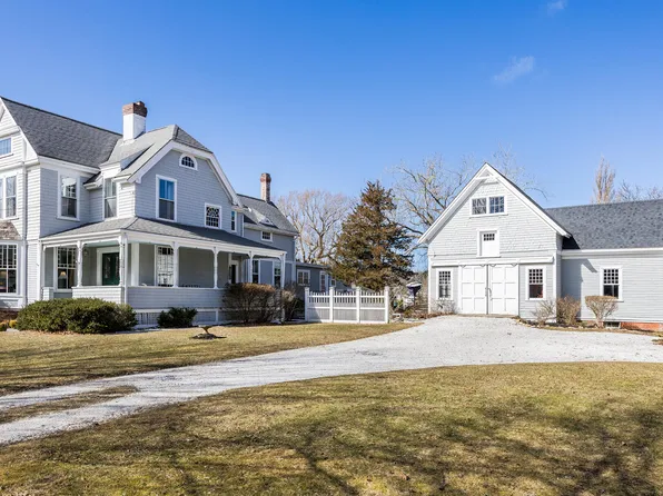 24 Center Street, East Dennis, MA 02641