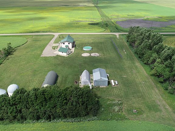 3rd image of 9418 County Road 33