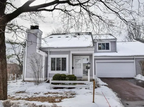 17 Mountain Ash Trail, Madison, WI 53717