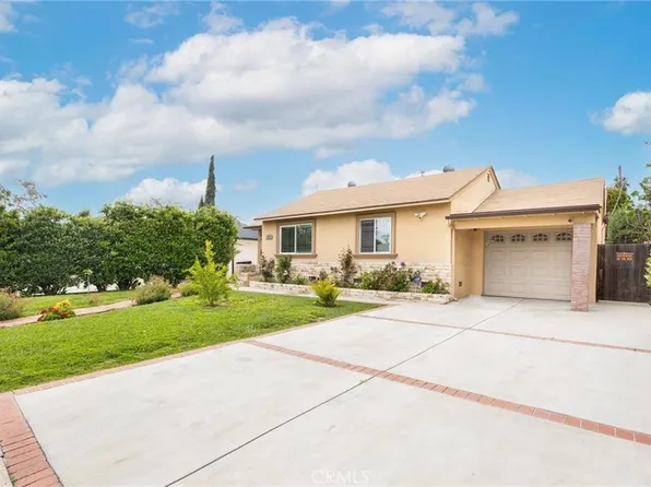 7035 Calhoun Ave, Van Nuys, CA 91405