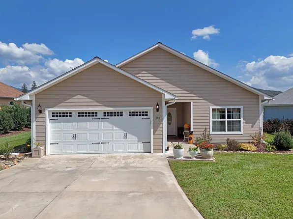 348 Riverwalk Cir, Hayesville, NC 28904