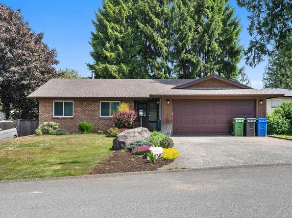 34050 Shannon Dr, Abbotsford, BC V2S 5C8