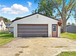 139 S Myers Ave, Sharon, PA 16146