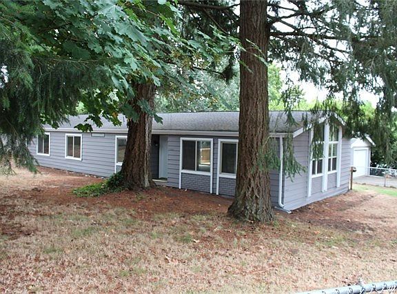 Another view....notice all the windows.