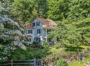 205 Honey Hollow Rd, Pound Ridge, NY 10576