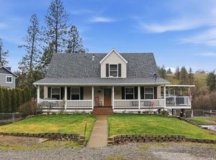 227 E Stringham Rd, Rockford, WA 99030