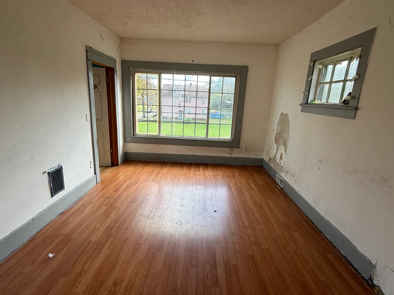 2 bed, $1,350 — Photo 4