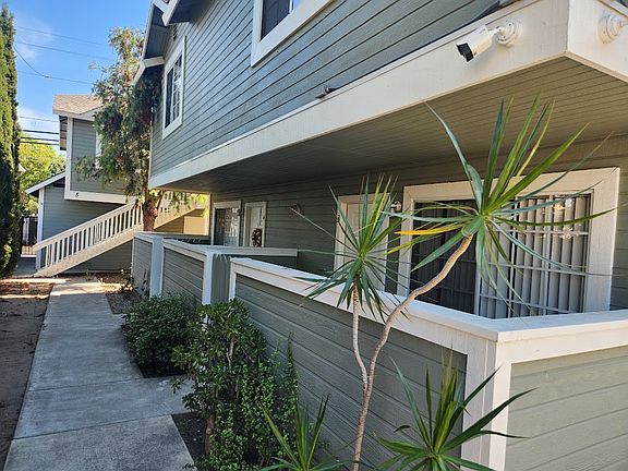 2nd image of 124 W Truslow Ave APT 4
