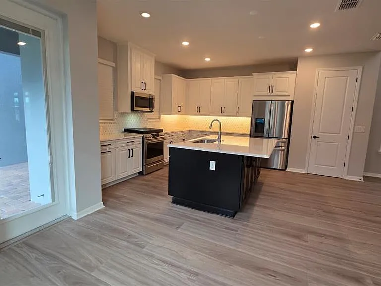 14768 Field Daisy Dr — Photo 16