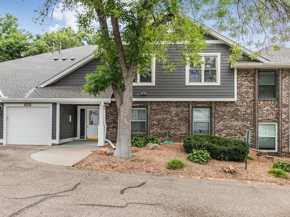 6810 Langford Dr, Edina, MN 55436