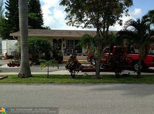922 SW 2nd Ct, Hallandale Beach, FL 33009