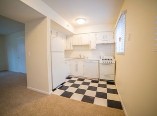 4006 Oak St APT 1, Kansas City, MO 64111