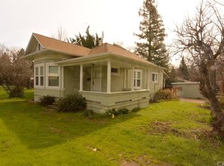 375 11th St, Lakeport, CA 95453