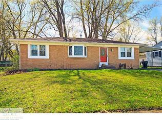 4149 Woodcreek Ln, Lansing, MI 48911