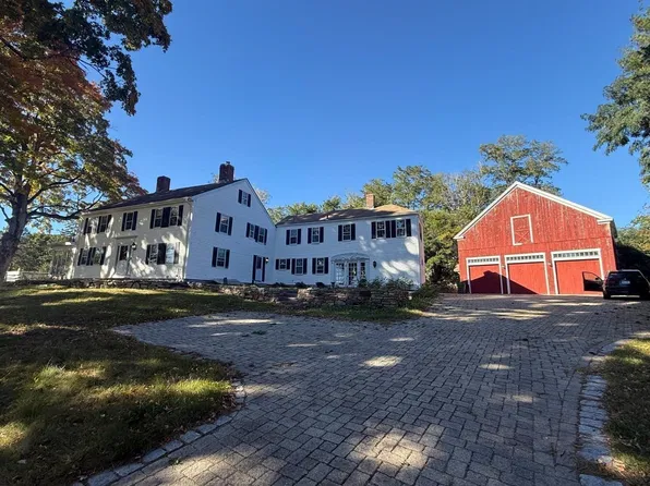 9 & 9A Abigail Dr, Hudson, MA 01749