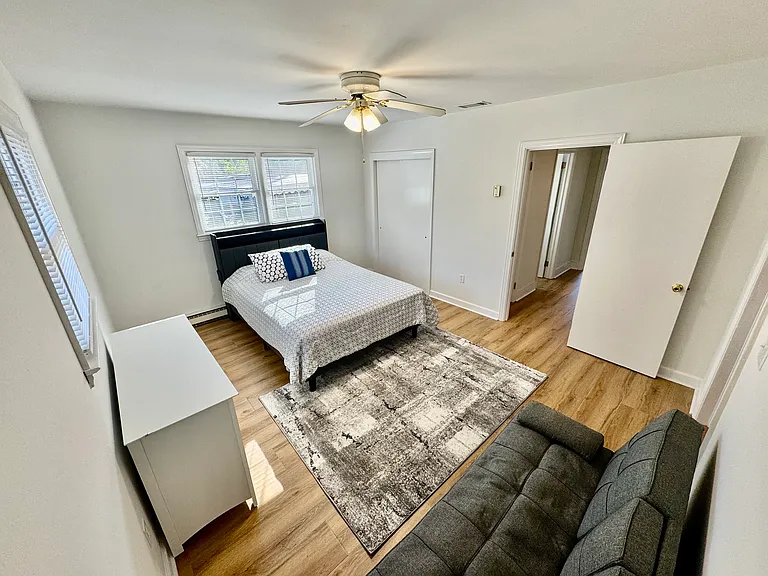 215 Whitehall Rd — Photo 11