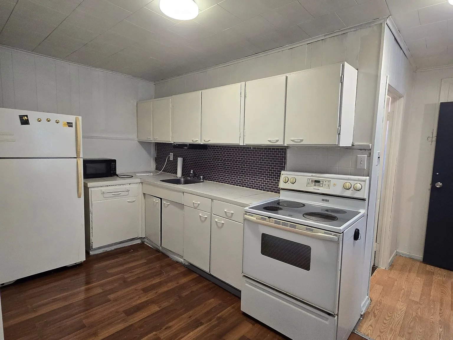 2 bed, $1,500 — Photo 3