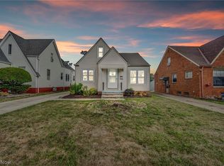 7110 Brownfield Dr, Parma, OH 44129