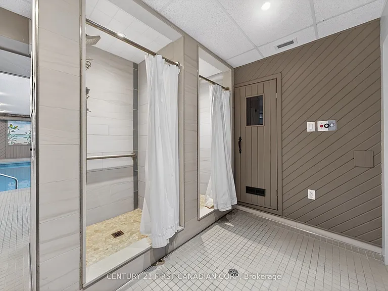 600 Talbot St #412 — Photo 11
