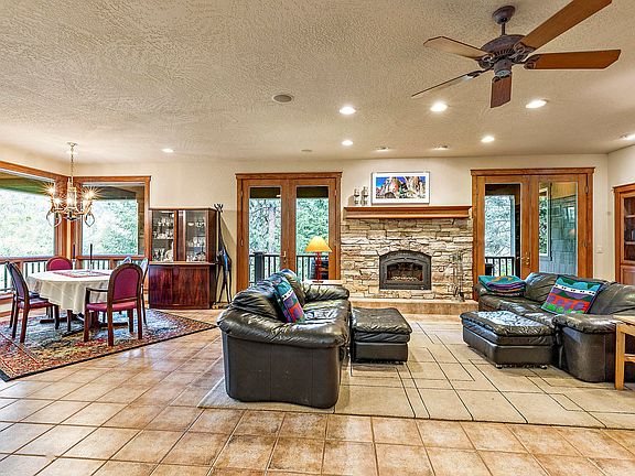 5th image of 7163 Griffin Ln