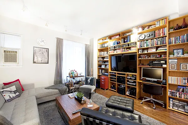 Rented by Concrete Real Estate NYC Advisors | media 9