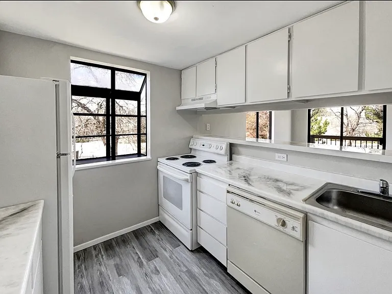 3093 S Ursula Cir #201 — Photo 15