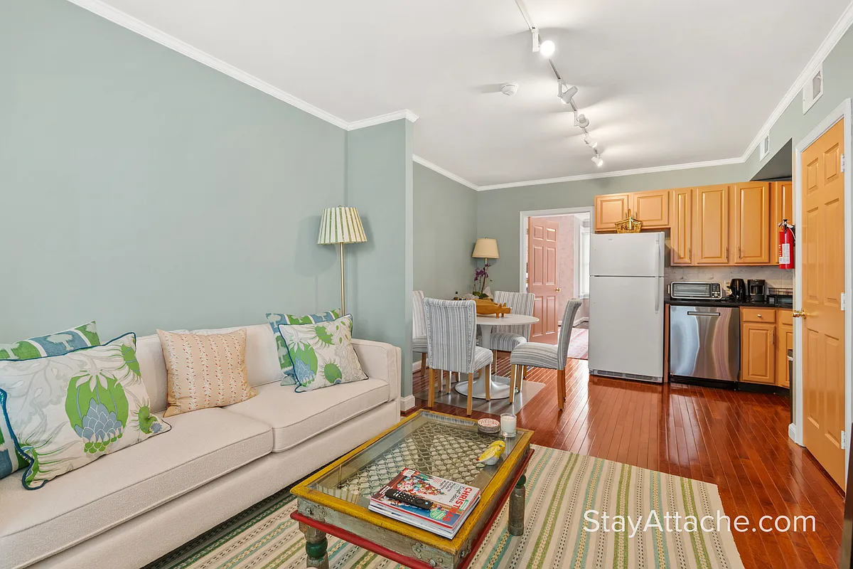 Building Photo - 1-3143 N St NW #1WASHINGTON