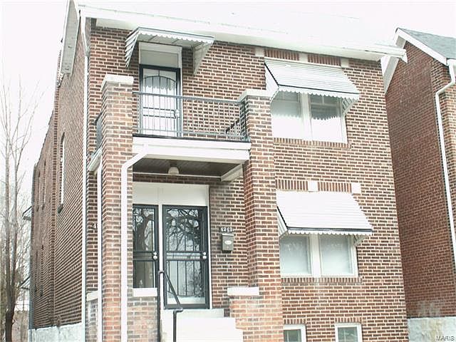 1st image of 4243 Lexington Ave